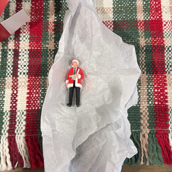 Clark Griswold Mini Hallmark Ornament (NEW) - Picture 7 of 8
